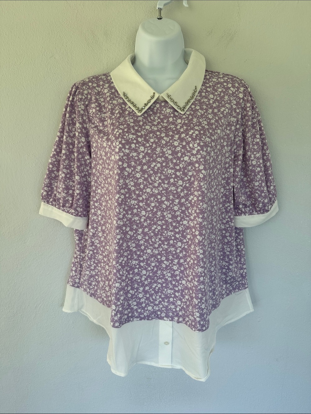 Faith & Joy light purple floral layered beaded collar blouse size large - Picture 3 of 10